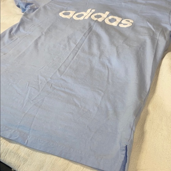 Women’s Adidas T-shirt - Picture 4 of 4